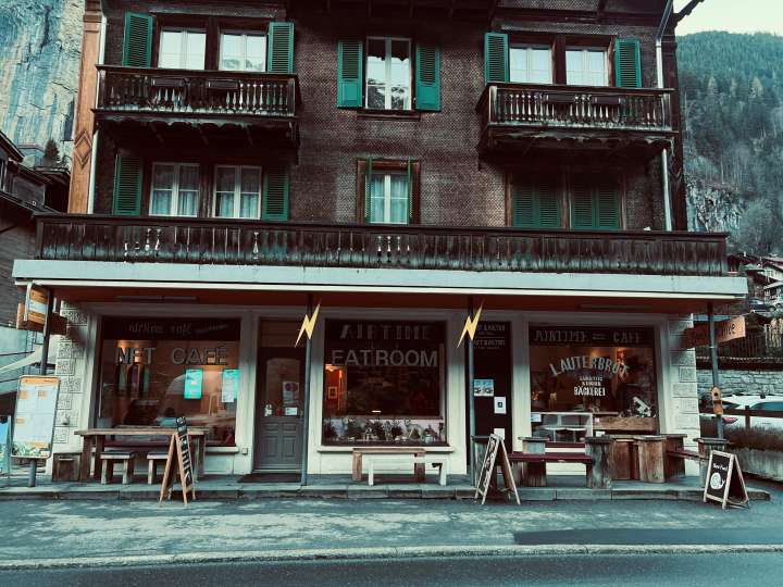 Airtime Cafe – Take Away