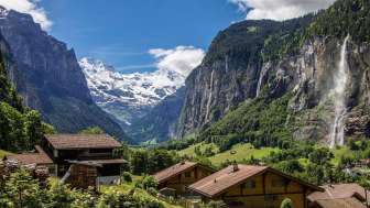 Wanderung im Tal der 72 Wasserfälle