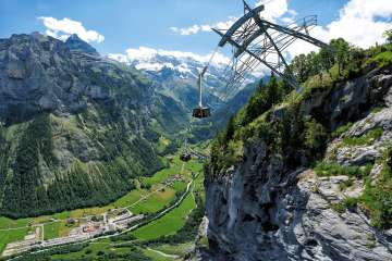 The new Schilthornbahn 20XX takes passengers up to the Schilthorn.