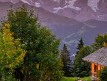 Abendrot direkt über Eiger Mönch und Jungfrau. Fotografiert von Sulwald
