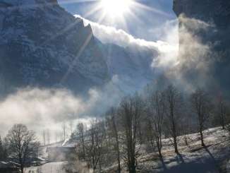 The village of Lauterbrunnen in the winter fog.